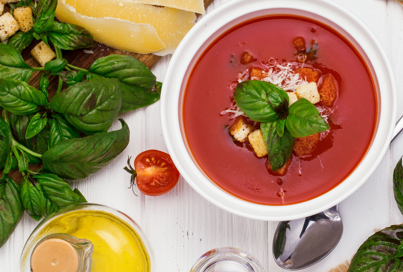 Gazpacho Y Campos De Sanaa